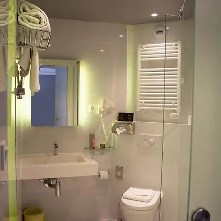 Colmar Hotel 3*