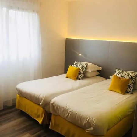 מלון Colmar Hotel 3*
