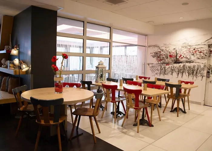 ホテル コルマール ホテル コルマール