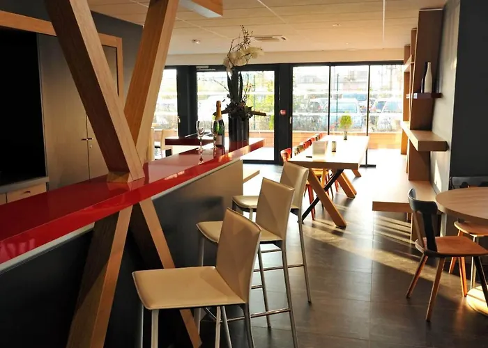 コルマール ホテル ホテル